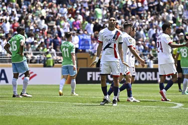 باريس سان جيرمان يتعادل مع رين في الدوري الفرنسي