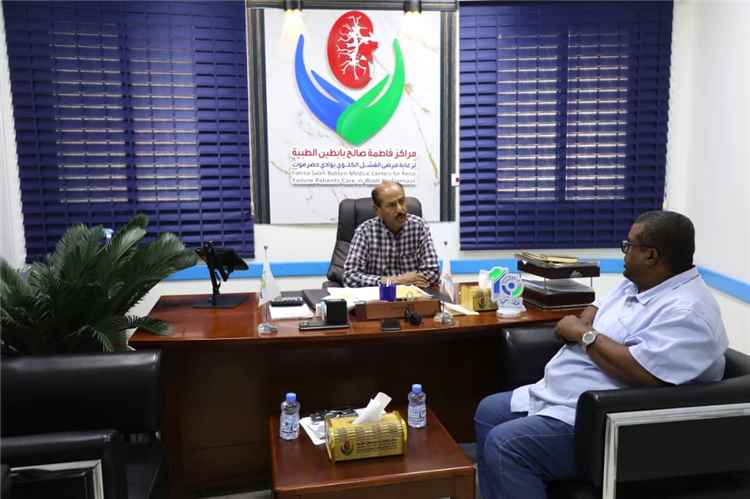 الوكيل بارباع يزور مراكز فاطمة بابطين الطبية ويطلع على سير العمل