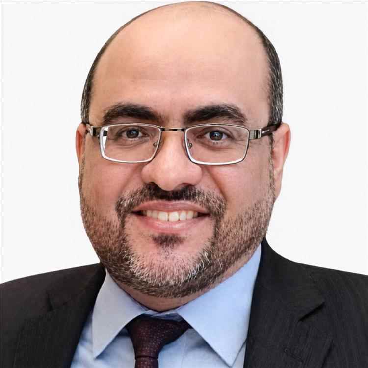 صالح البيضاني: الحوثي يستهتر بمعاناة اليمنيين ويحتفل على جراحهم