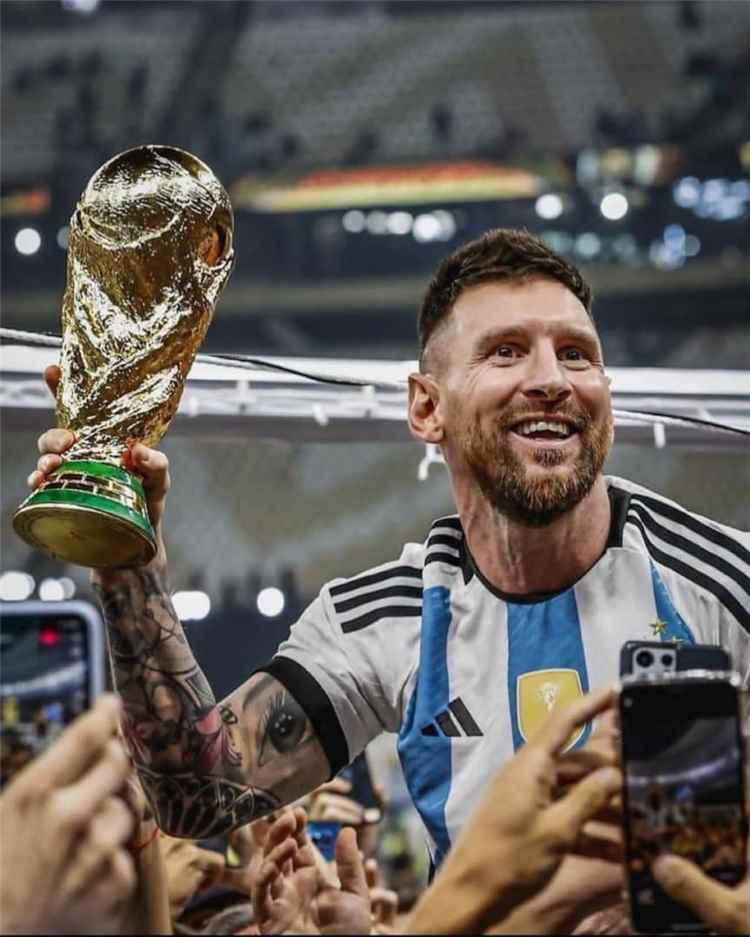 ليونيل ميسي قيامة العقل !