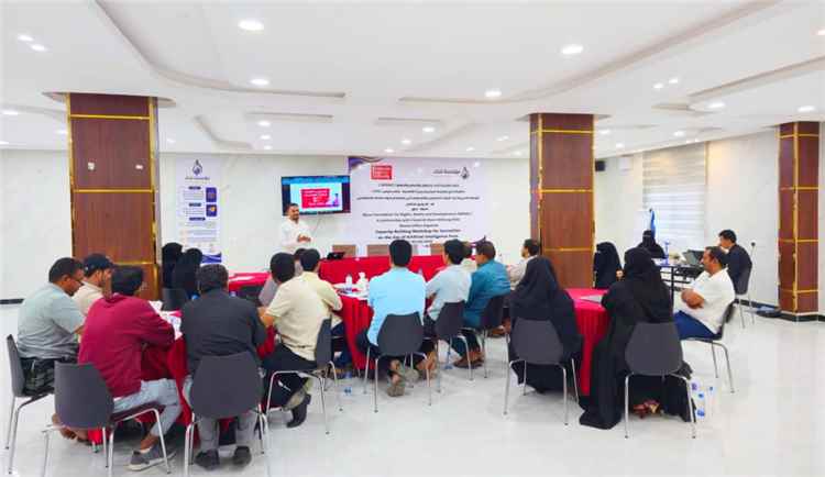 هشله يدشن دورة نوعية عن استخدامات الذكاء الاصطناعي في شبوة