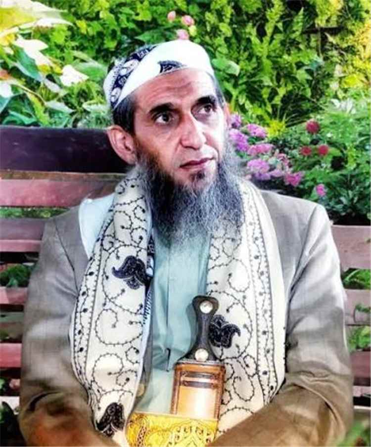 الشيخ واصل عبادي يعلن تعرضه لإطلاق نار من مجهولين في مأرب