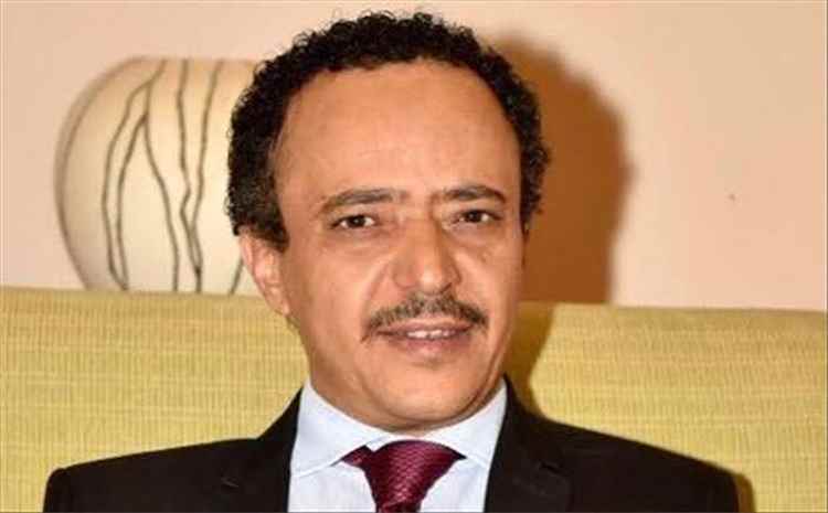 غلاب: الوقائع تُفند مزاعم الحصار.. والحوثيون يوظفون مطار صنعاء لخدمة أجندتهم
