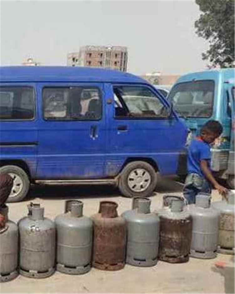 أزمة الغاز تدخل أسبوعها الثاني ولسان حال الزوجات :هاتوا جاهز من المطاعم
