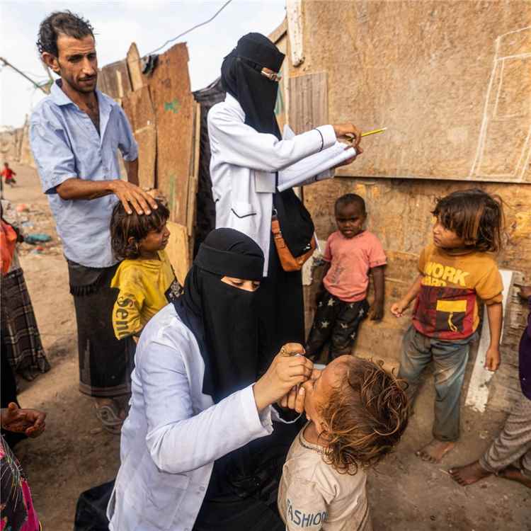 الأوبئة والفساد ينهكان قطاع الصحة في اليمن