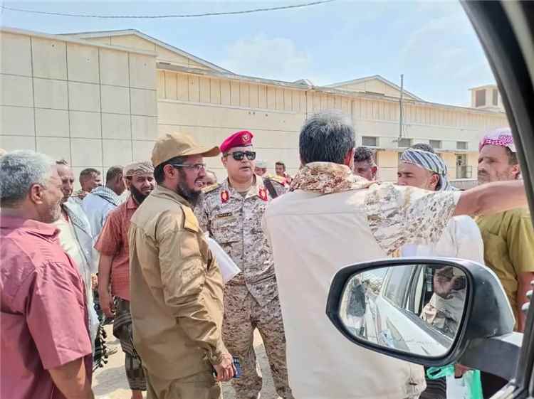 تسليم لواء النقل بالعاصمة المؤقتة عدن