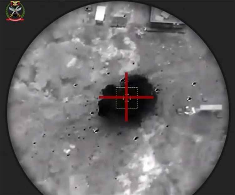 القوات المسلحة تنفذ 1392 عملية استهداف وتحيد نحو 620 عنصراً حوثياً وتدمر وتعطب 190 آلية وسلاحا