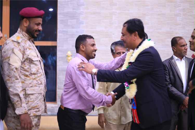 عودة فادي باعوم إلى حضرموت تتصدر المشهد باستقبال جماهيري وقبلي حاشد