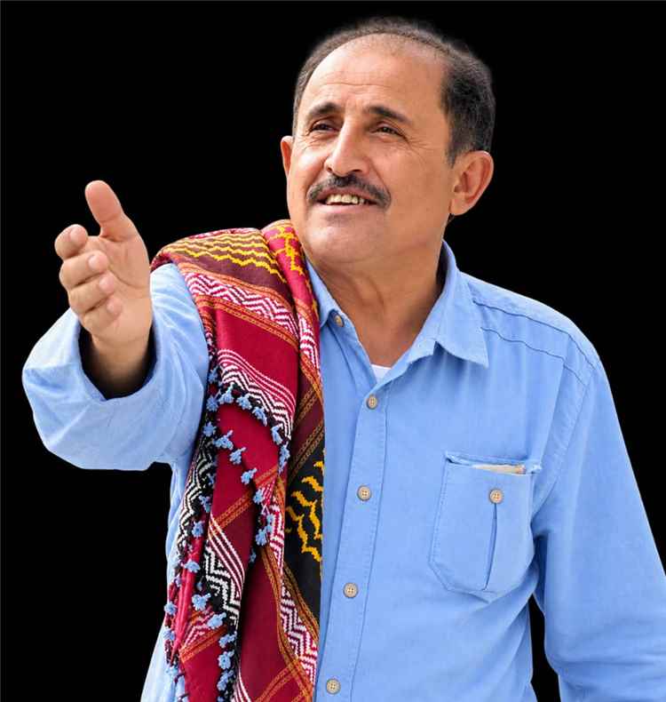 مدير تربية يافع رُصُد يعزّي في وفاة الشيخ هادي السليماني أحد أبرز وجاهات يافع