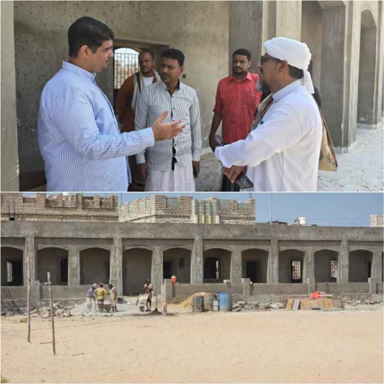 العمري وغداف يتفقدان تجهيزات مشروع المبنى الجديد لكلية المجتمع بالشحر