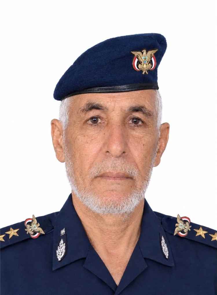 مقتل ضابط في داخلية الحوثيين بكمين للمقاومة جنوب جبل صبر في تعز