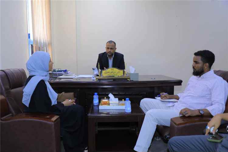 الوكيل باعلوي يبحث مع منظمة نداء جنيف تعزيز التعاون في المجالات الإنسانية