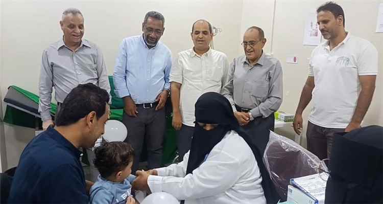 صحة عدن تدشن حملة الفحص الصحي المجاني للأطفال بخورمكسر