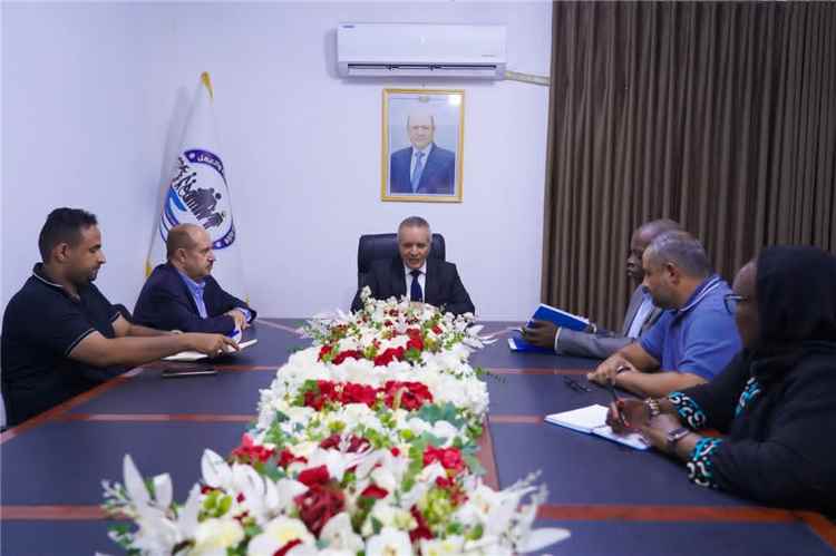 الوزير اليافعي يبحث مع "أوتشا" تعزيز الاستجابة الإنسانية لموجات النزوح وتنسيق جهود الطوارئ