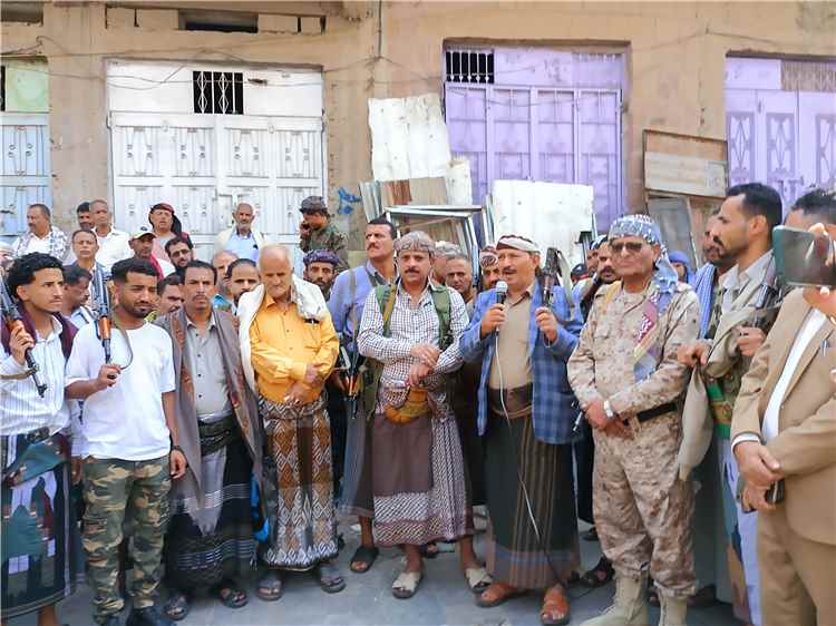 حشد جماهيري في التعزية يؤكد توحيد الصفوف ومساندة المرابطين في الجبهات