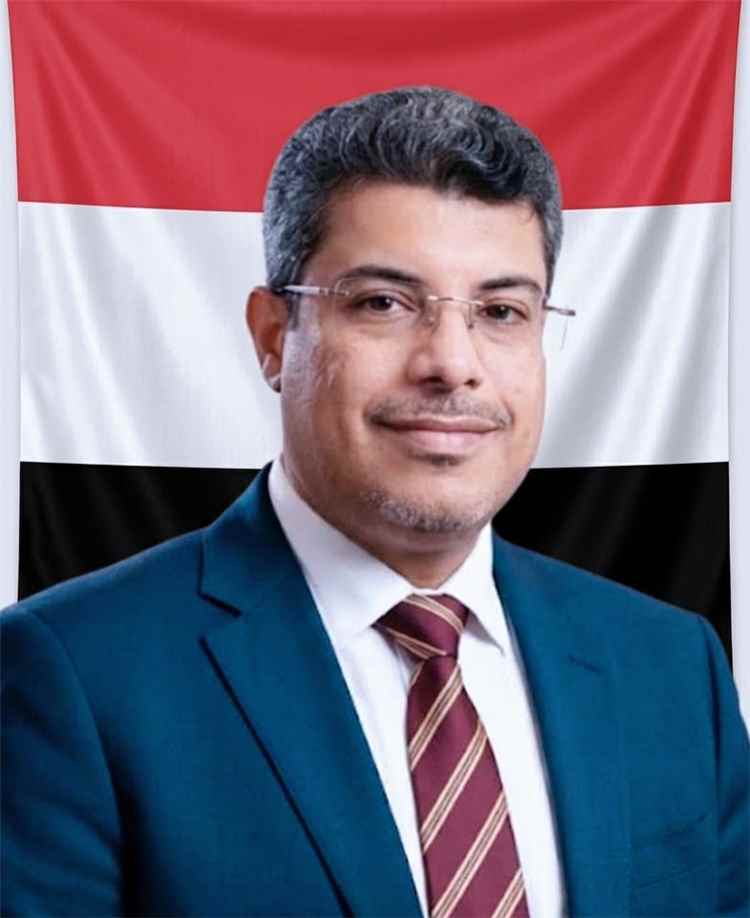 غالب منصور 21 سبتمبر يوم أسود في تاريخ اليمن .. 12 عاما واليمنيون يدفعون ثمن الانقلاب وسقوط الدولة