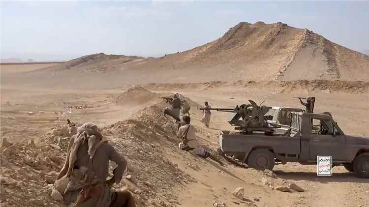 رويترز الحوثيون يسعون للسيطرة على مرتفعات في اليمن وترامب يلغي غارات جوية