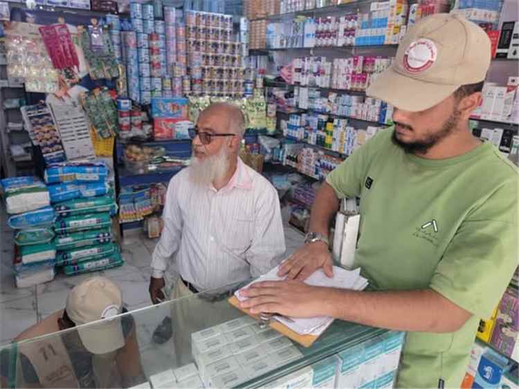 صناعة البريقة" يُكثّف جولاته الميدانية على الصيدليات والأسواق لضبط الأسعار والمنتهيات
