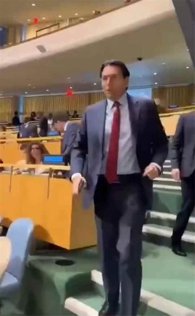 الوفد الإسرائيلي يغادر قاعة الجمعية العامة للأمم المتحدة أثناء خطاب الرئيس التركي رجب طيب أردوغان