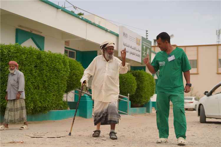 مركز الأطراف الصناعية بسيئون يقدم أكثر من 15 ألف خدمة مجانية خلال ثمانية أشهر