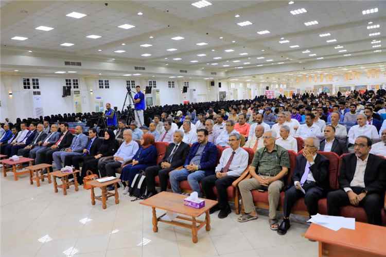 السلطة المحلية وجامعة حضرموت تحتفيان بالذكرى الـ70 للعلاقات اليمنية – الصينية