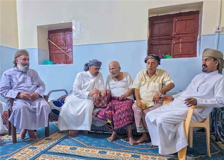 التميمي يقدم واجب العزاء لآل بلفاس وآل بن شعبان وآل بلعلاء ويشيد بجهود المصلحين ويدعو للحفاظ على النسيج المجتمعي