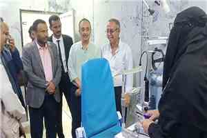 الشعبي وطٌريق يدشنان إجراء 500 عملية جراحية مجانية للعيون في مستوصف العين التخصصي بالشيخ عثمان بعدن