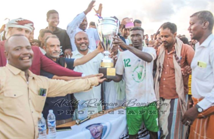 "إعلامي مديرية بروم ميفع عبدالرحمن بامزاحم" .. في حوار ساخن .. مع رئيس لجنة دوري الفقيد الناخبي "الشيخ عمر سليمان باقروان باسردة"