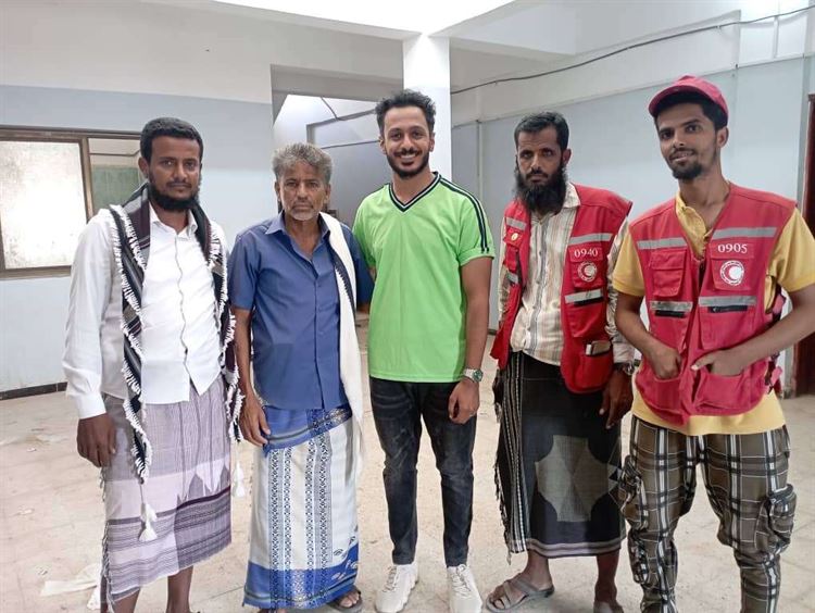 الصليب الاحمر الدولي للإغاثة والتنمية يختتم توزيع مساعداته الغذائية بشقرة ابين