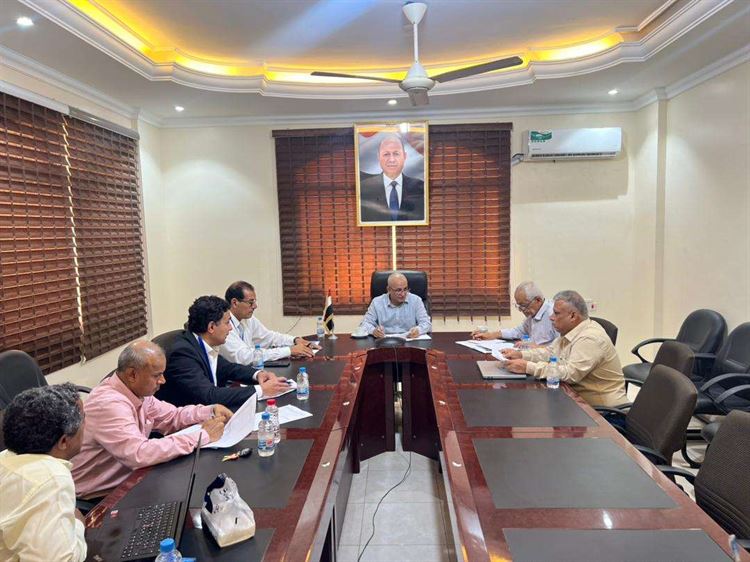 الوزير الشرجبي يناقش مع برنامج الأمم المتحدة للمستوطنات البشرية الهبيتات الدراسة الهيدرولوجية لمنطقة دلتا تبن أبين