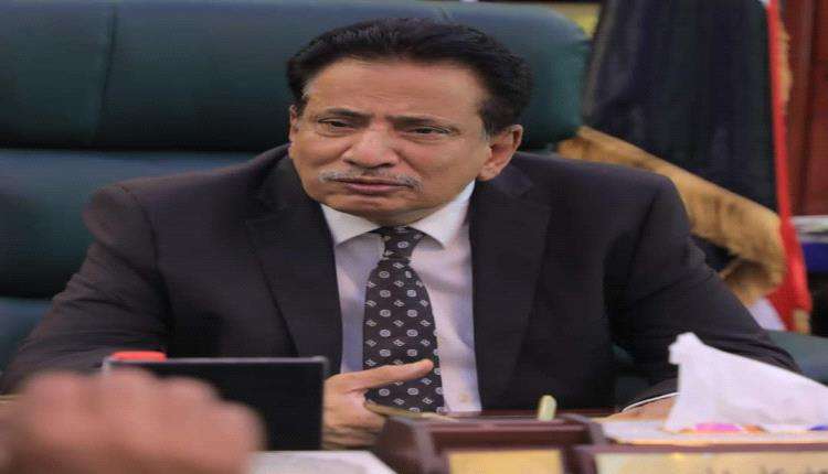 محافظ المهرة: مديرية حصوين بحاجة ماسة لتدخلات عاجلة لتجاوز آثار الإعصار