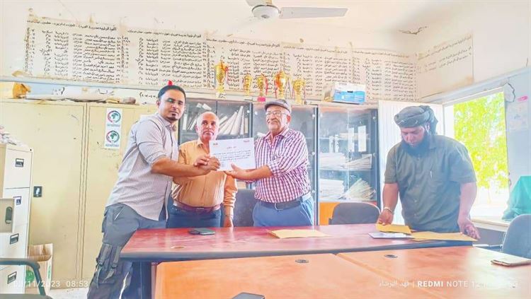 أبين.. تربية لودر تكرّم فريق إشراقة أمل