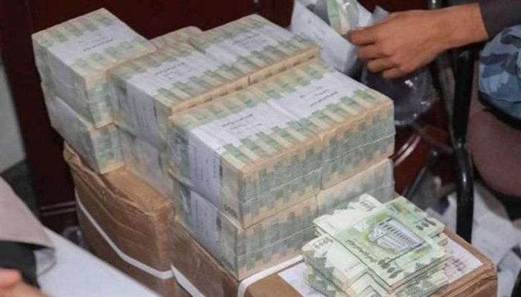 اليمن يفقد 5 مليارات دولار سنويا جراء حرب الحو-ثي
