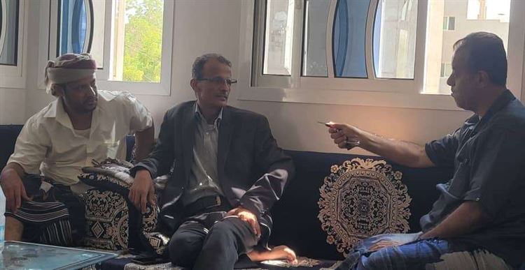 مدير الإدارة الاجتماعية بانتقالي الحوطة يلتقي وكيل وزارة الشؤون الاجتماعية والعمل لمناقشة ملفات الأيتام بالمديرية