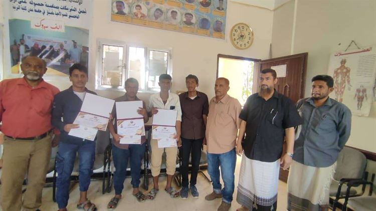 شبوة.. "تحت إشراف تربية ميفعة الواحدي والوصابي ".. تكريم أوائل الشهادة الثانوية للعام الدراسي 2022/ 2023م