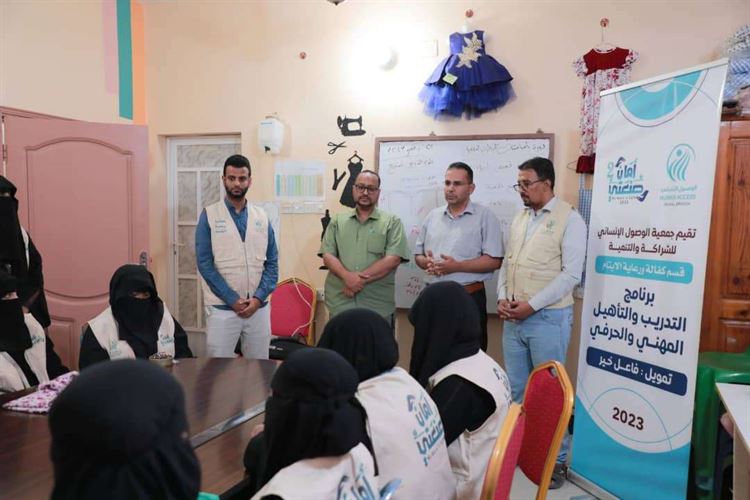 مدير مكتب وزارة التعليم الفني والتدريب المهني في زيارة ميدانية لتفقد سير برنامج صنعتي أمان في نسخته الثانية