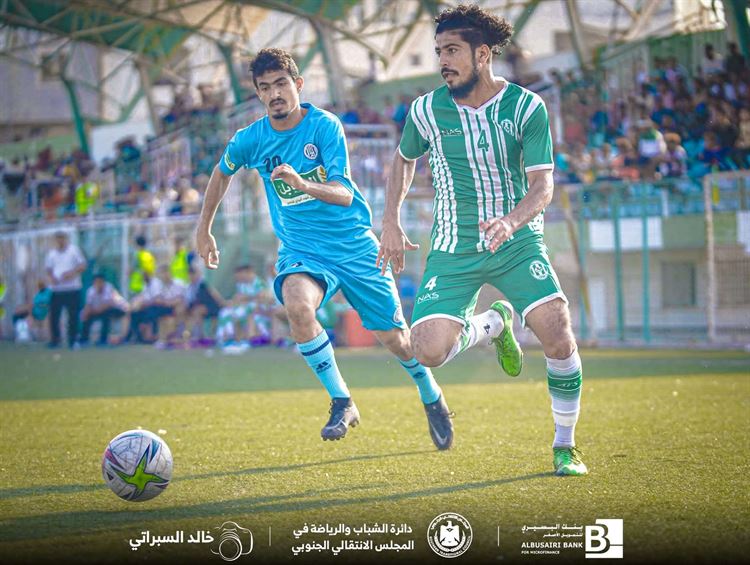 وحدة عدن يهزم الجزيرة ويتمسك بصدارة دوري عدن الممتاز