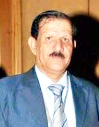 مدير فرع هيئة الاستثمار بلحج "علاء إبراهيم" يعزي في وفاة الشخصية الوطنية محافظ المحافظة الأسبق "محسن علي النقيب"