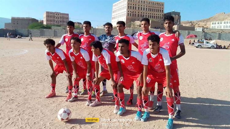 بالعلامة الكاملة.. تضامن عتق يحجز المقعد الثالث في المربع الذهبي من بطولة باحاج الثالثة لأندية شبوة