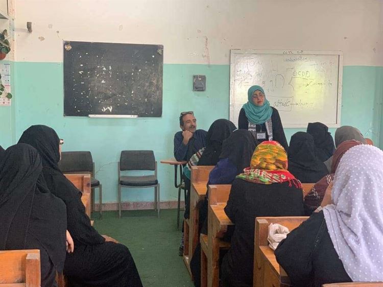 مؤسسة البرنس تقيم محاضرة توعوية في مستشفى الأمراض النفسية حول مناهضة العنف ضد المرأة