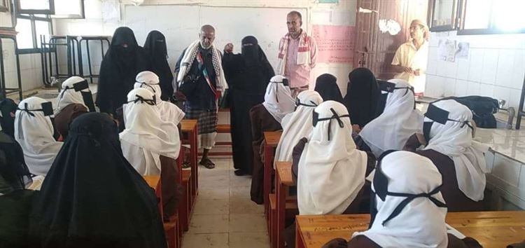 لحج .. رئيس انتقالي تبن الوعل يتفقد سير الامتحانات في عدد من مدارس زايدة والشقعة بالوادي الاعظم