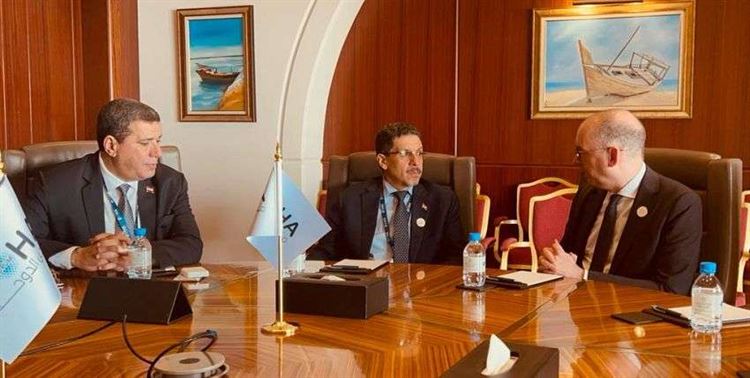 وزير الخارجية يبحث مع وزير الدولة الالماني العلاقات الثنائية بين البلدين