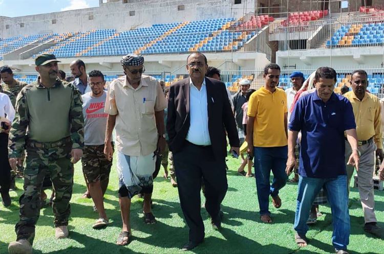 الصلاحي يتفقد سير أعمال إعادة تأهيل ملعب معاوية بلحج