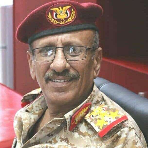 الفريق النخعي يعزي بوفاة العميد شمس الدين بكيلي