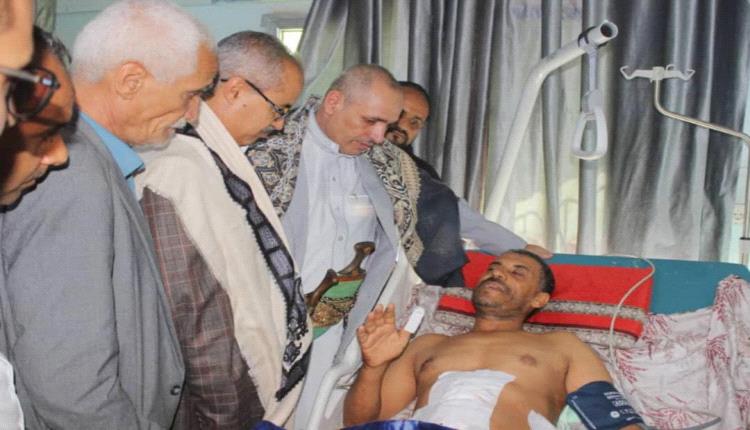 السلطة المحلية بتعز تدين استهداف وقنص المدنيين من قبل مليشيا الحوثي