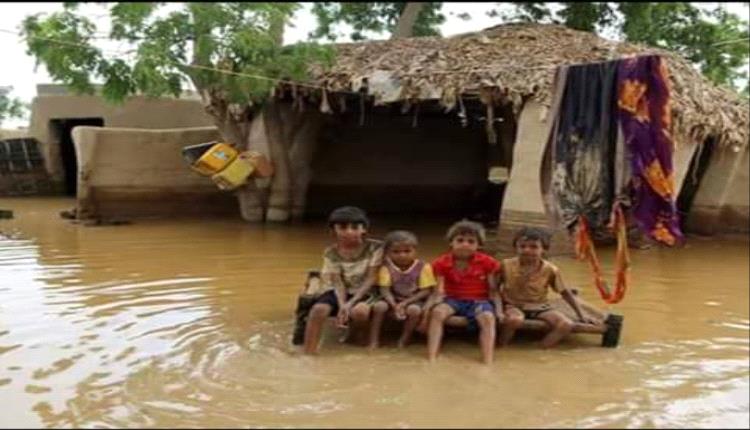 غضب شعبي واسع جراء احتفالات وجبايات الحوثيين على حساب أوجاع المواطنين المنكوبين بالكوارث