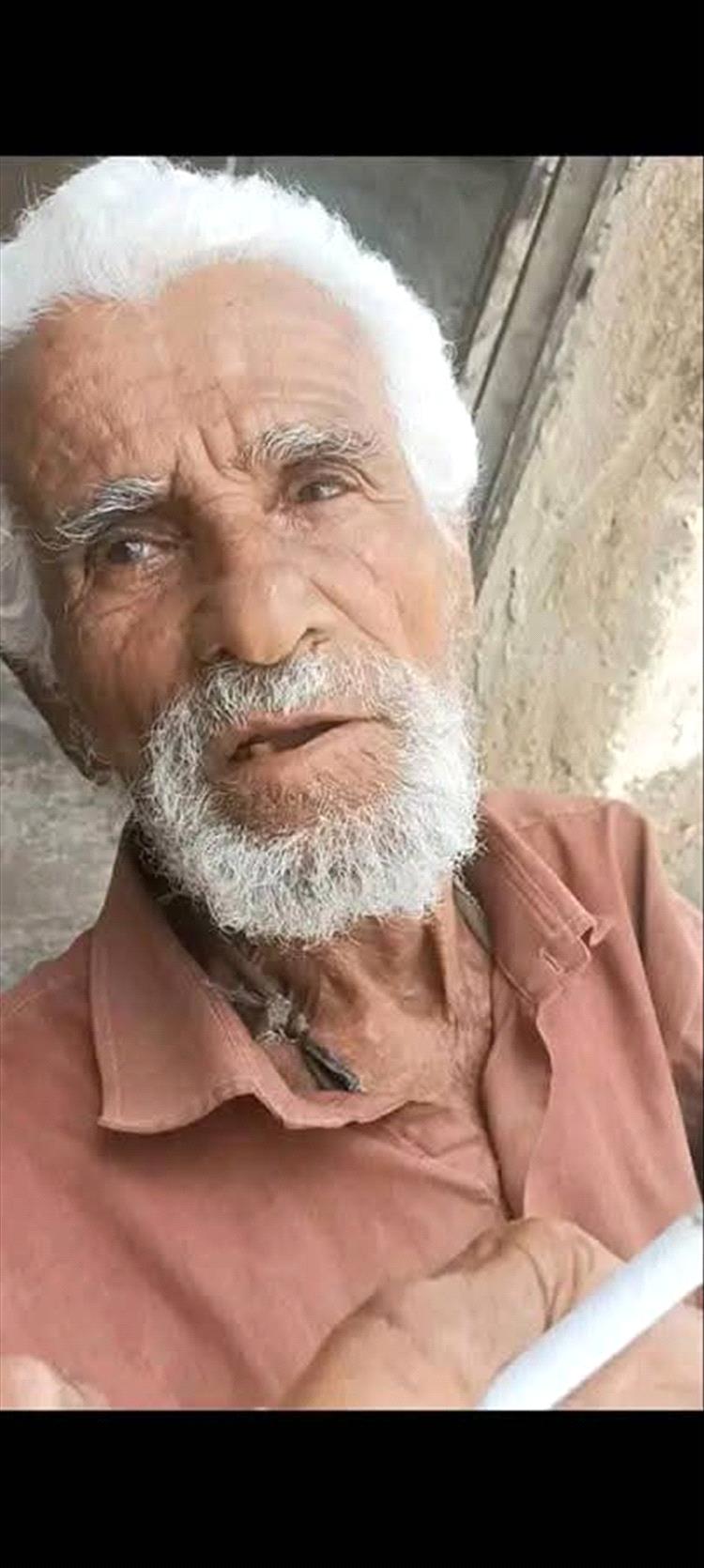 أسرة تبحث عن مسن مفقود يعاني من الزهايمر بعد خروجه من منزله