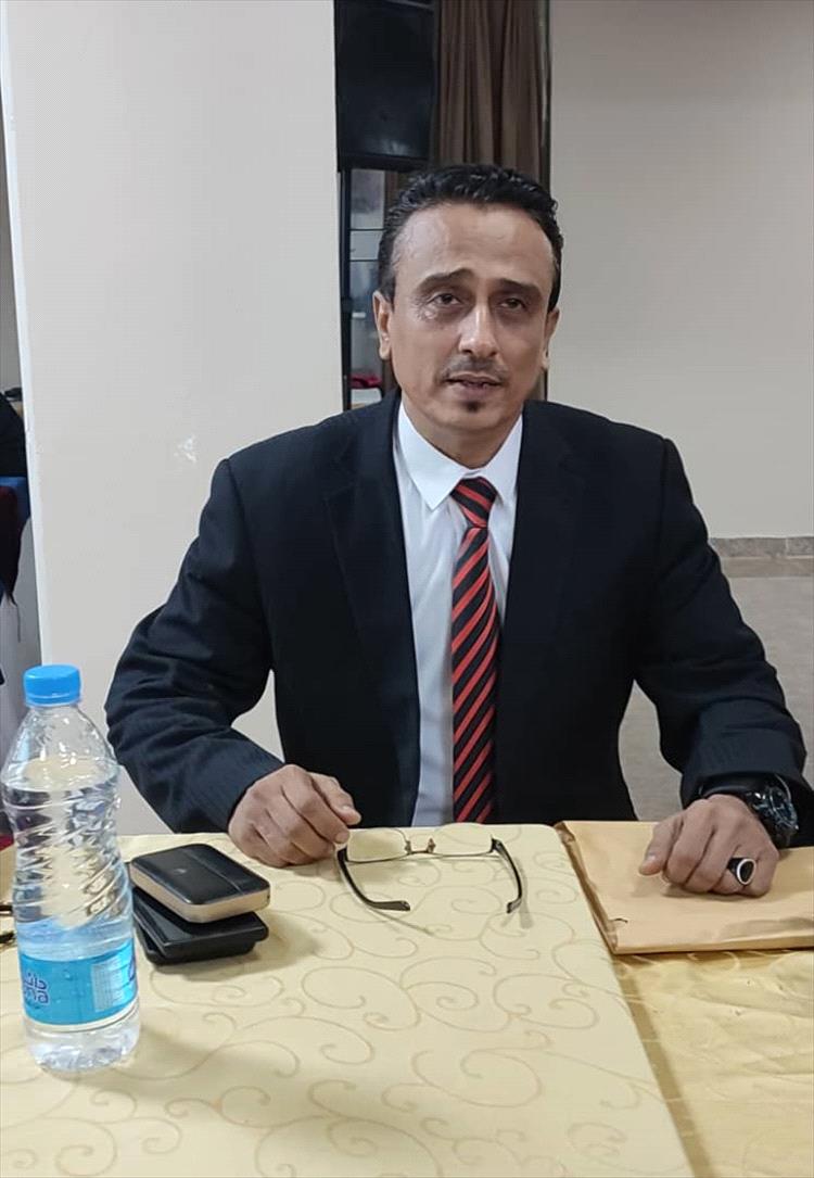 وكيل وزارة الإدارة المحلية "مشبح" يشيد بمستوى الانضباط الوظيفي بعد إجازة عيد الفطر