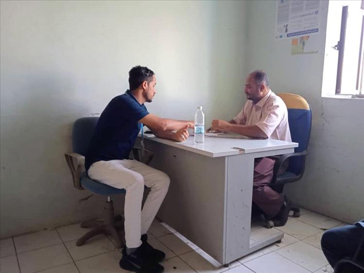 مأمور مديرية الضالع يوقع على الاستلام الابتدائي لمشروع المحميات الزراعية