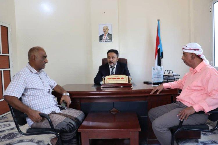 رئيس انتقالي أبين يلتقي مدير عام زنجبار ويؤكد دعمه لجهود السلطة المحلية بعاصمة المحافظة